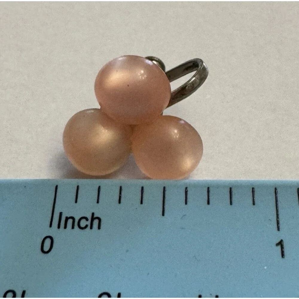 Vintage Pink Lucite Cluster Screwback Earrings 0.5 Inch